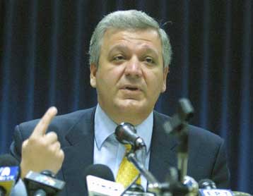 Προϋποθέσεις εκλογικής νίκης «είδε» ο κυβερνητικός εκπρόσωπος στις δημοσκοπήσεις