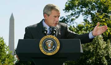 Αμφιβολίες για την ανάγκη ενίσχυσης του ρόλου του ΟΗΕ στο Ιράκ εκφράζει ο Μπους