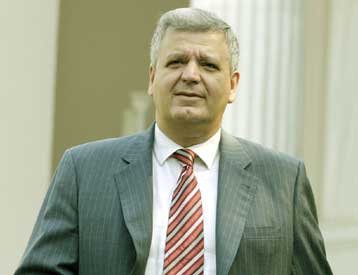 Κυβερνητική αναδίπλωση για τη συνταξιοδότηση των βουλευτών στα 60 χρόνια