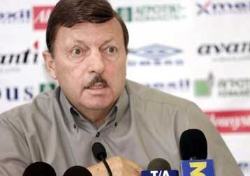 Οι απουσίες και η εθνική νέων τα προβλήματα του Γκέραρντ