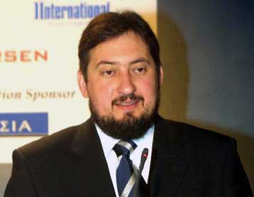 Στη Δικαιοσύνη οδηγεί η ΠΓΔΜ τη συμφωνία εξαγοράς της ΟΚΤΑ από τα ΕΛΠΕ