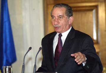 Καμία ελπίδα λύσης με τον Ντενκτάς στην εξουσία, δηλώνει ο Τ.Παπαδόπουλος