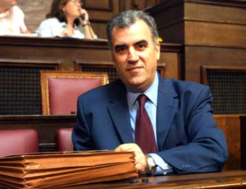 Διαξιφισμοί κυβέρνησης-αντιπολίτευσης για το Εθνικό Σχέδιο Δράσης για την Απασχόληση