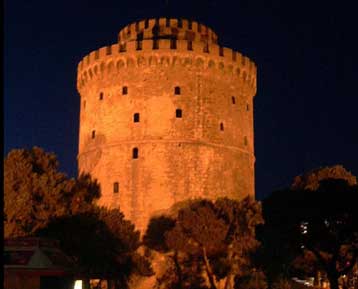 Αναδεικνύεται αισθητικά ο Λευκός Πύργος της Θεσσαλονίκης