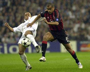 Τη λύση της συνεργασίας της με τον Ριβάλντο ανακοίνωσε η Μίλαν