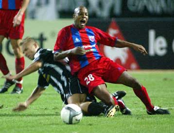 Στην κρατική τηλεόραση τα τηλεοπτικά δικαιώματα επτά ΠΑΕ της Α εθνικής