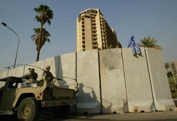 Επίθεση με ρουκέτες εναντίον του ξενοδοχείου Αλ Ρασίντ στο κέντρο της Βαγδάτης