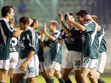 Μόνος πρώτος ο ΠΑΟ, πέρασε από την Ξάνθη ο Ολυμπιακός, «κολλημένη» με το 2-2 η ΑΕΚ