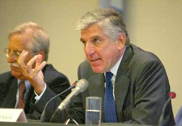 Θεσμικό εκσυγχρονισμό ζητά ο Γ.Παπαντωνίου – Βέβαιος για τη νίκη του ΠΑΣΟΚ