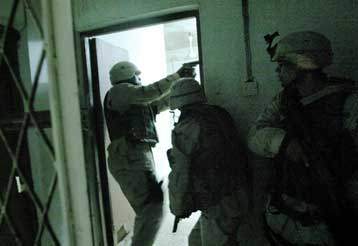 Μεγάλης έκτασης εκκαθαριστική επιχείρηση των Αμερικανών στη γενέτειρα του Σαντάμ