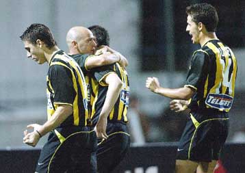 Με στόχο το θετικό αποτέλεσμα στο Μονακό αναχώρησε η ΑΕΚ τη Δευτέρα