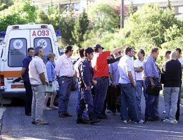 Νοσηλεύονται 23 Ούγγροι τραυματίες από την ανατροπή του λεωφορείου στον Πλαταμώνα