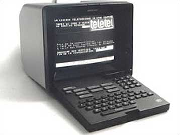 Η Γαλλία δίνει νέα πνοή στο Minitel συνδέοντάς το με το Διαδίκτυο