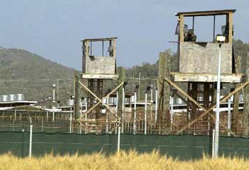 Διερμηνέας του Γκουαντάναμο συνελήφθη στη Βοστόνη με απόρρητα έγγραφα της βάσης