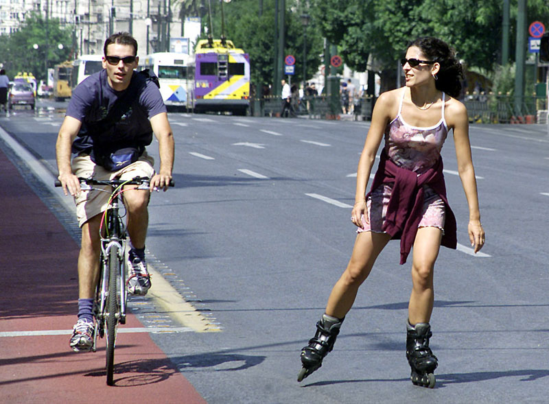 Χωρίς εισιτήριο οι μετακινήσεις με μετρό, λεωφορεία, τρόλεϊ και ηλεκτρ. σιδηρόδρομο την Τρίτη 16/09