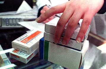 Απάτη δισεκατομμυρίων με πλαστές συνταγές στο Ταμείο των δημοσίων υπαλλήλων