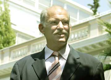 Θετικά διάκειται η Ελλάδα απέναντι στο σχέδιο Συντάγματος της ΕΕ, δήλωσε ο ΥΠΕΞ