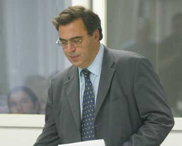 Bελτιωμένη πρόταση Χριστοδουλάκη προς τους πρυτάνεις με αύξηση 8% επί του μισθού