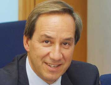 Στον «αέρα» ο προϋπολογισμός του 2004, εκτιμά η Νέα Δημοκρατία