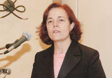 Διαψεύδει το υπουργείο Μεταφορών τους ισχυρισμούς Ντε Παλάθιο για τη νέα Ολυμπιακή