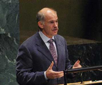 Να μη γίνει η Αθήνα στρατοκρατούμενη κατά τους Ολυμπιακούς Αγώνες ζητά ο Γ.Παπανδρέου