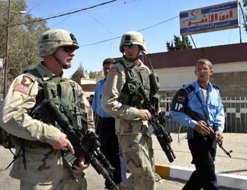 Στόχοι επιθέσεων έγιναν δύο Ιρακινοί επιστήμονες που συνεργάσθηκαν με τους Αμερικανούς