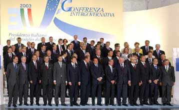 Ολοκληρώθηκε η εναρκτήρια σύνοδος της Διακυβερνητικής – Σοβαρά επεισόδια στη Ρώμη