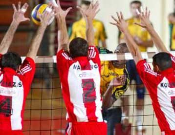 Γηπεδούχοι και φαβορί είχαν τον πρώτο λόγο στην πρεμιέρα της Α1 βόλεϊ ανδρών