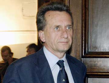 Σε διάλογο καλεί τους εκπροσώπους των γεωτεχνικών ο υπουργός Γεωργίας