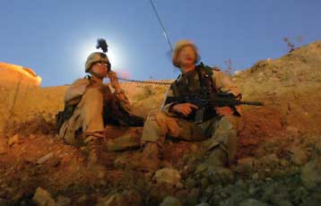 Στο στόχαστρο των Ιρακινών ανταρτών και Βούλγαροι στρατιώτες της πολυεθνούς δύναμης