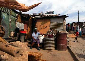 Το ένα έκτο του παγκόσμιου πληθυσμού ζει σε παραγκουπόλεις