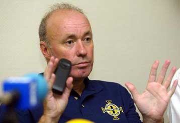 Δεν ερχόμαστε να συμμετάσχουμε στο πάρτι σας, προειδοποιεί ο ΜακΙλρόι