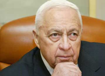 Σκληρή γραμμή Σαρόν μετά την επιδρομή στη Συρία – Αμοιβαία εκεχειρία επιδιώκει ο Κορέι