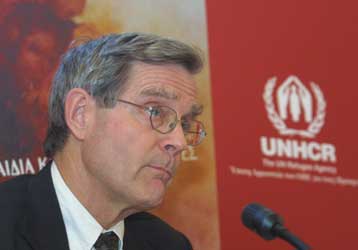 Εναρμόνιση της ελληνικής πολιτικής παροχής ασύλου με τα πρότυπα της ΕΕ ζητά η UNHCR