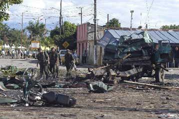 Έκρηξη παγιδευμένου οχήματος στη Μπογκοτά κοστίζει τη ζωή σε τουλάχιστον έξι άτομα