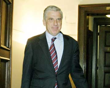 Το μέλλον της Τουρκίας στην ΕΕ συνδέεται με τις ελληνοτουρκικές σχέσεις, είπε ο ΥΠΕΘΑ