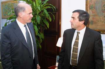 Συνάντηση Παπανδρέου – Μίλερ στο αεροδρόμιο «Ελευθέριος Βενιζέλος»