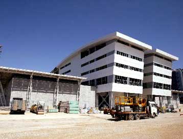 Συνεργασία της «Αθήνα 2004» με αλυσίδα σούπερ μάρκετ με όφελος 1.400 θέσεις στάθμευσης