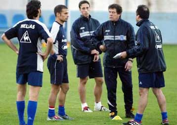 Ραντεβού με την ιστορία το Σάββατο στις 7 μ.μ. για την εθνική Ελλάδας