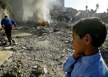 Χιλιάδες άστεγους Παλαιστινίους άφησε πίσω της η ισραηλινή επιχείρηση στη Ράφα