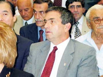 Απόλυτα ασφαλής χώρα η Ελλάδα, δήλωσε ο Τόμας Μίλερ από τη Ρόδο