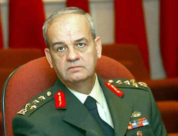 Η Τουρκία προειδοποιεί ότι θα απαντήσει σε ενδεχόμενη επίθεση Κούρδων στο Ιράκ