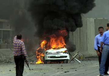 Ένας νεκρός και 13 τραυματίες από ισχυρή έκρηξη στην τουρκική πρεσβεία στη Βαγδάτη