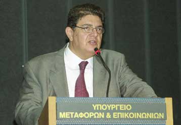 Τραμ και προαστιακός θα είναι έτοιμα το 2004, διαβεβαιώνει ο Χρίστος Βερελής