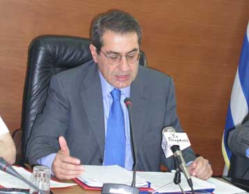 Ένορκη διοικητική εξέταση και από το ΥΕΝ για τα επεισόδια μεταξύ ένστολων και ΜΑΤ