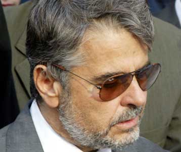 Αν δεν δοθούν οι απαντήσεις θα τις δώσω εγώ, είπε ο σύζυγος της Ρ.Σταθέα