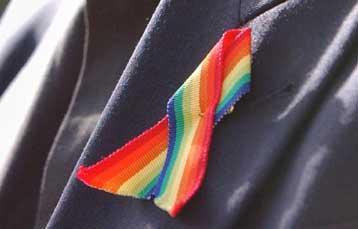 Την εκλογή ομοφυλόφιλου επισκόπου στις ΗΠΑ καταδικάζει η Αγγλικανική Εκκλησία