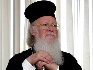 Να μην συγχέονται εθνικά και εκκλησιαστικά θέματα, «απαντά» το Φανάρι στον Μ.Έβερτ