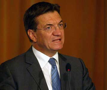 Να υπάρξει καταλλαγή και συνεννόηση ζητά από Πατριάρχη και Αρχιεπίσκοπο ο Π.Ευθυμίου