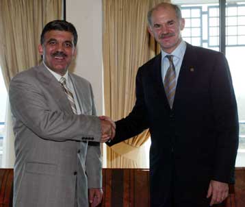 Πλούσια η ατζέντα της επίσκεψης Γκιουλ στην Αθήνα με επίκεντρο τις διμερείς σχέσεις